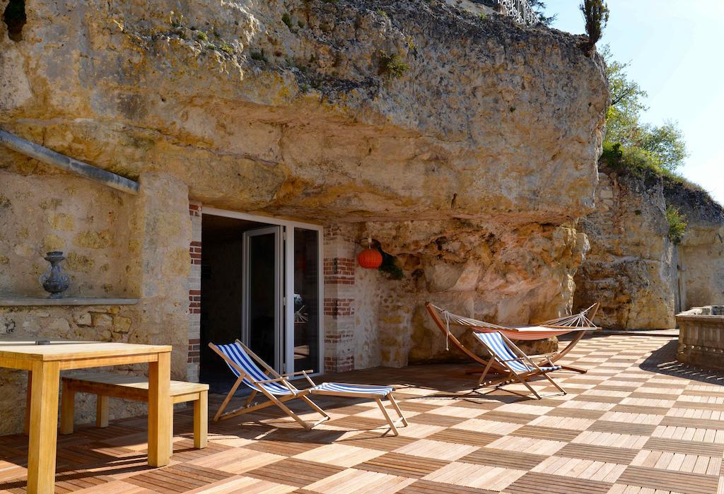 Gites Troglodytes Du Chateau De L'Etoile Vernou-sur-Brenne Exterior foto